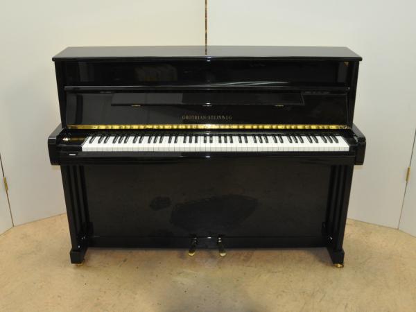Grotrian-Steinweg Carat 111